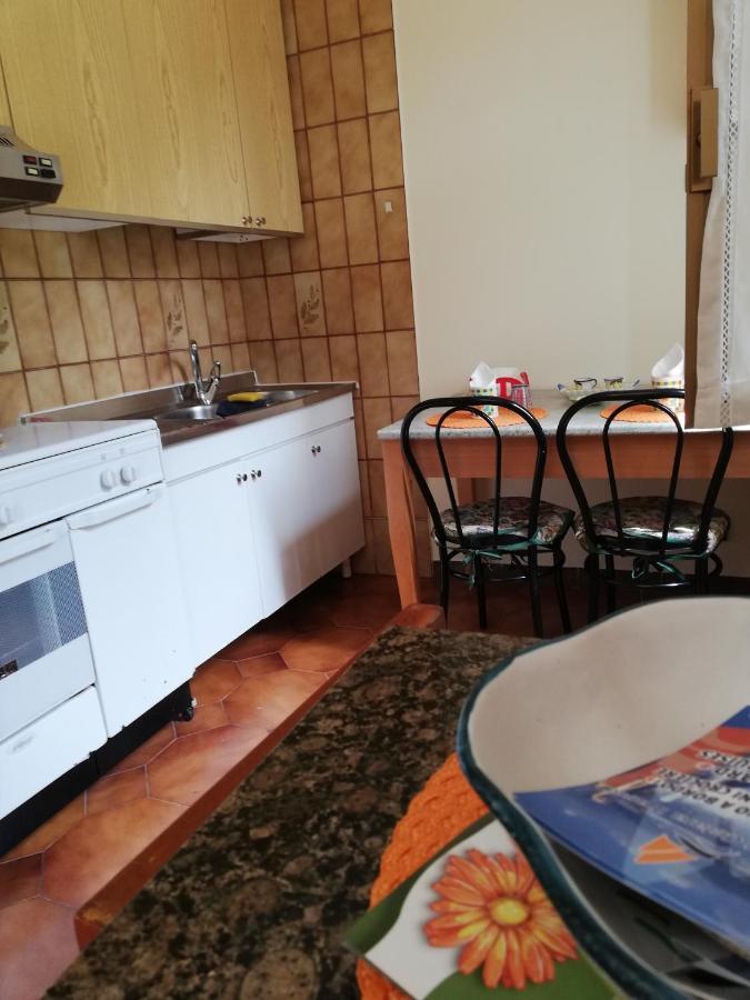 チェターラCasa Adelegigiアパートメント エクステリア 写真